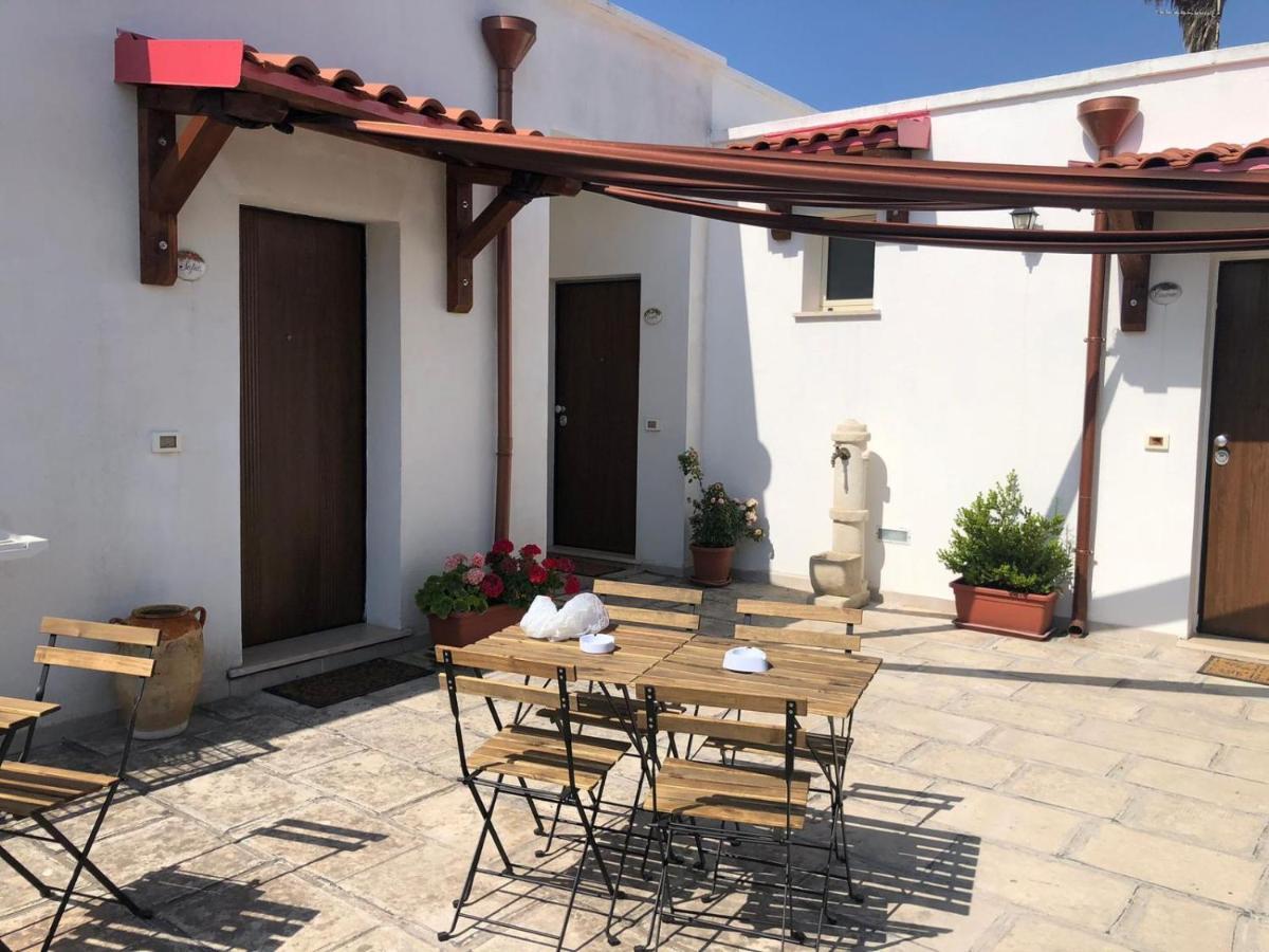 B&B Ornella Leverano Buitenkant foto